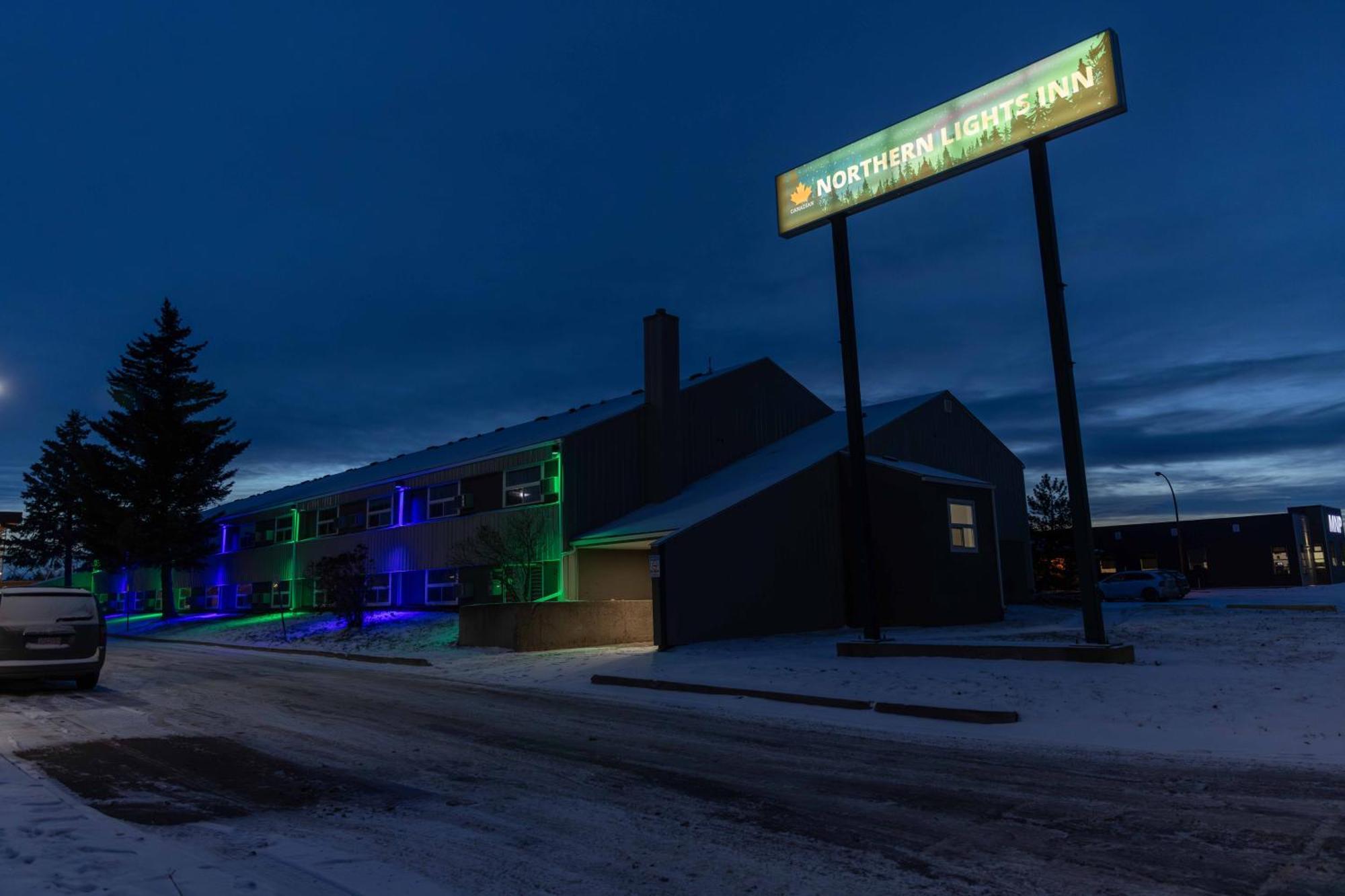 Northern Lights Inn Fort St. John Dış mekan fotoğraf